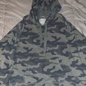 American Eagle Outfitters Camouflage Hoodie